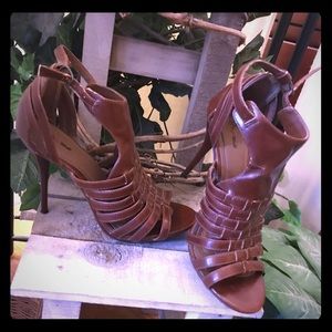 PROMISE GLADIATOR HEELS SIZE 8.5